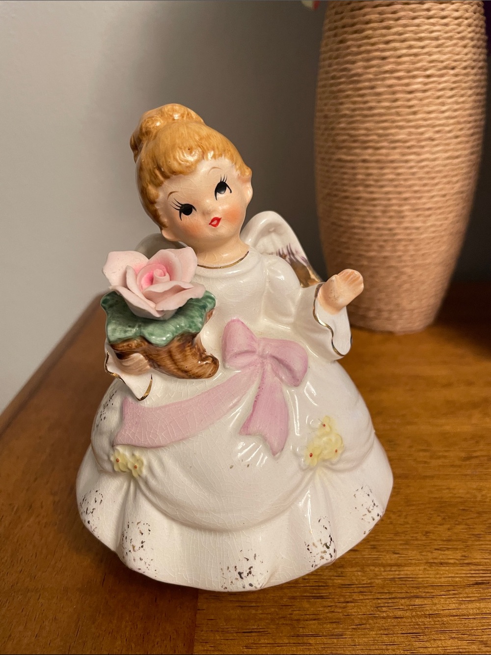 📍Vintage PRICE IMPORT Porcelain Angel Music Box HAPPY BIRTHDAY Collectibles